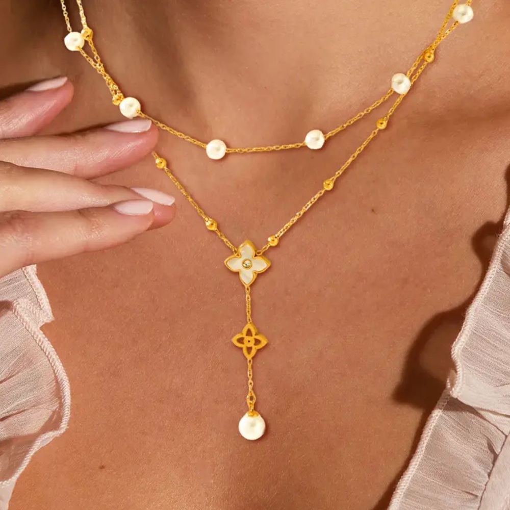 NWT Women Gold Double Layer Shell Clover Pendant Necklace Pearl Stainless Steel